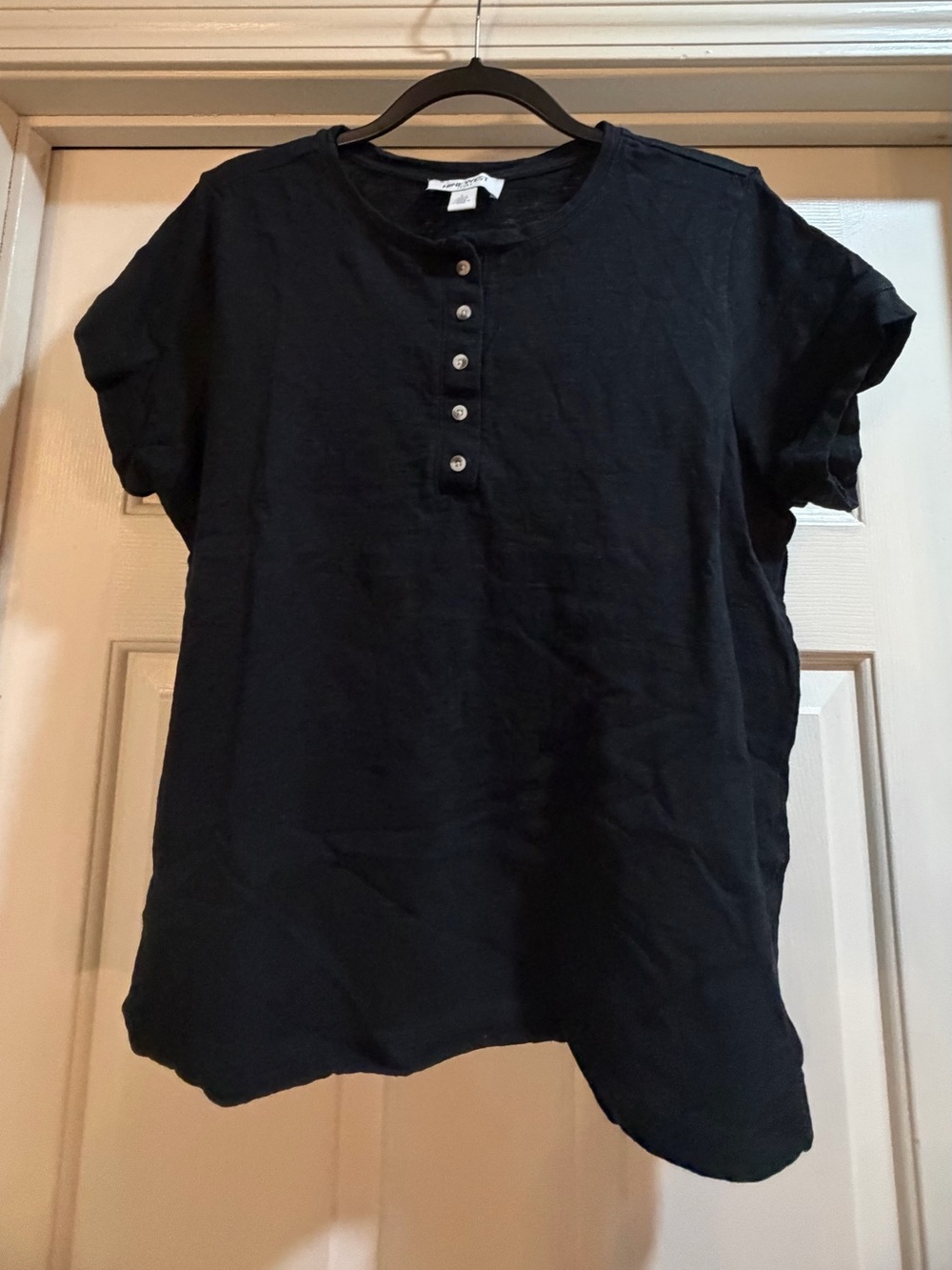 Nine West Black Short-Sleeve Henley Tee Size L